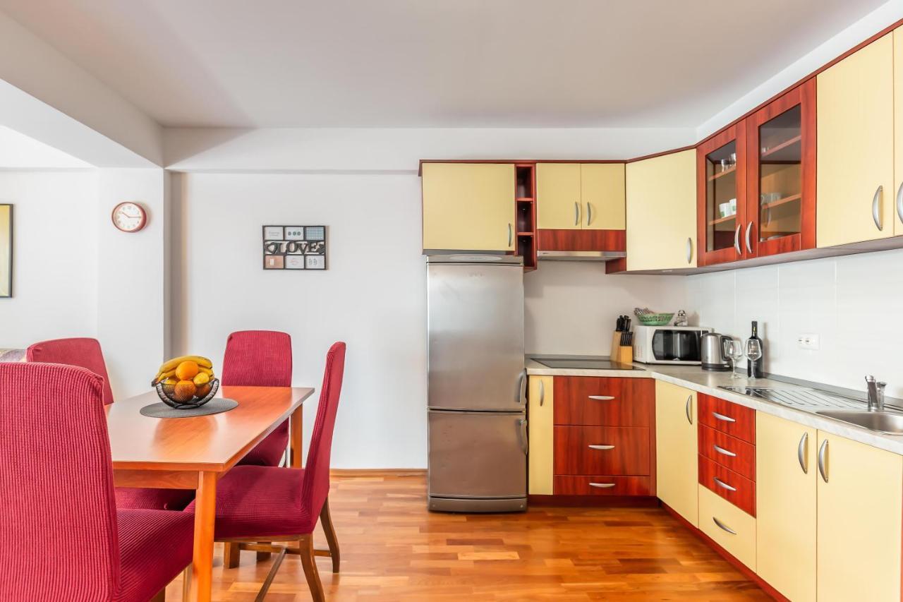 Sunset Apartment